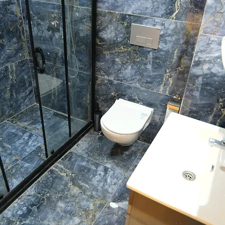 Отель My House *